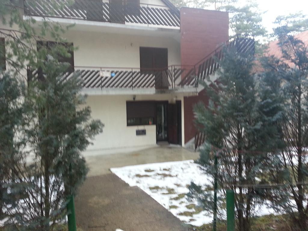 זלאטיבור Apartment 9 Gorska Vila מראה חיצוני תמונה